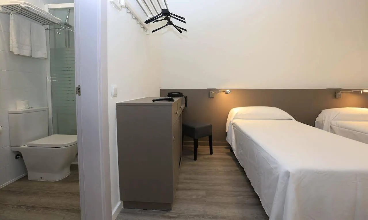 Hotel Alguer Camp Nou Βαρκελώνη 2*,